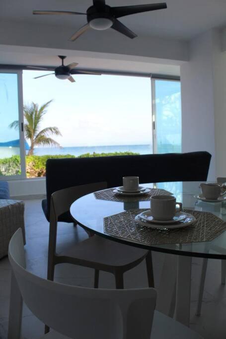 Beach Front Renewed Apartment Cancun Exterior photo